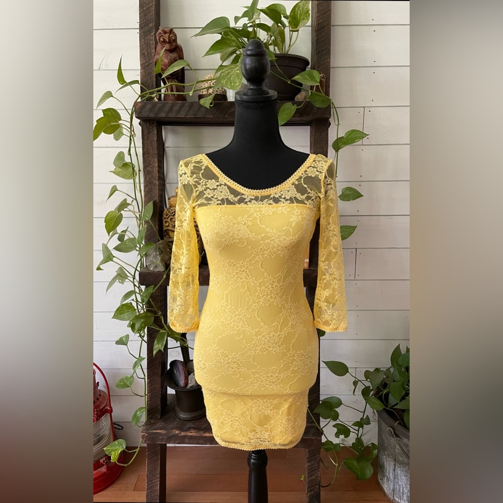 Divided: Yellow Lace Stretchy Bodycon Dress